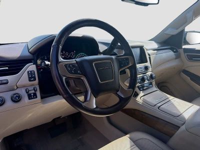 2020 GMC Yukon — photo 7 view