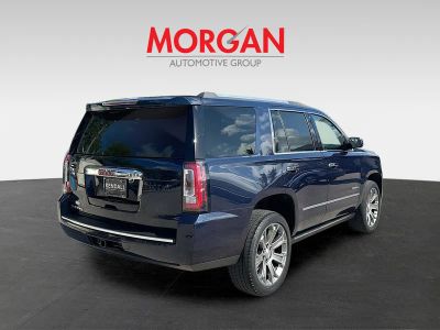 2020 GMC Yukon — engine compartment view
