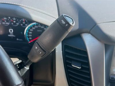 2020 GMC Yukon — photo 13 view