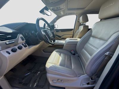 2020 GMC Yukon — photo 16 view