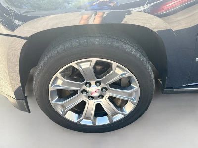 2020 GMC Yukon — photo 34 view