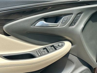 2020 Buick Envision — photo 16 view