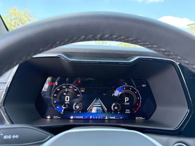 2025 Chevrolet Colorado - Photo 14
