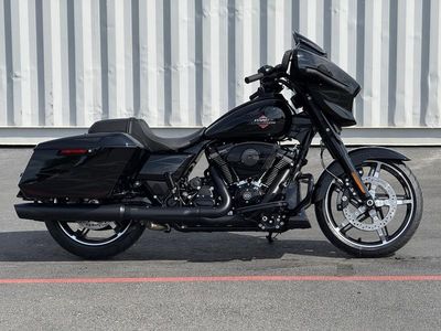 2025 Harley-Davidson FLHX - Street Glide - Photo 6