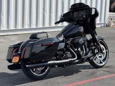 2025 Harley-Davidson FLHX - Street Glide - Photo 3