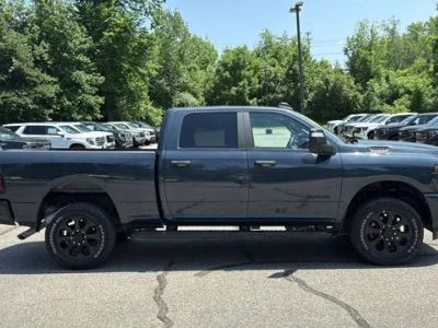 2025 RAM 2500 — detail view