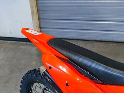 2026 KTM 250 XC - Photo 9