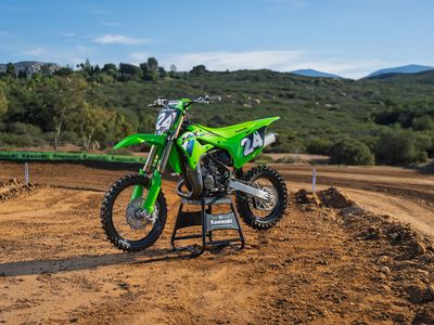 2026 Kawasaki KX85 - Photo 16