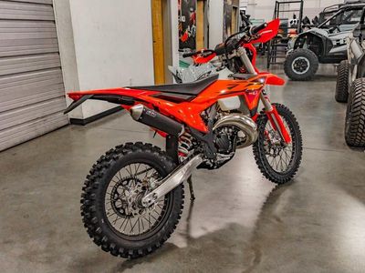 2026 KTM 150 XC-W - Photo 4