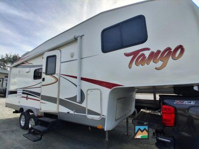 2009 Pacific Coachworks Tango - Photo 1