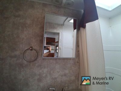 2009 Pacific Coachworks Tango - Photo 25