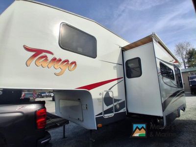 2009 Pacific Coachworks Tango - Photo 3