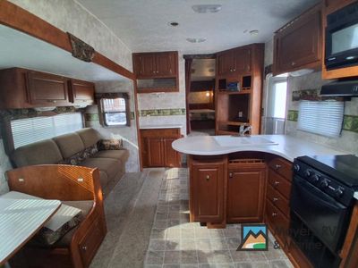 2009 Pacific Coachworks Tango - Photo 7