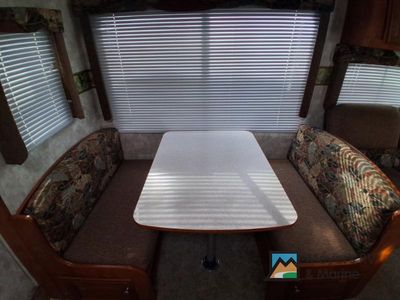 2009 Pacific Coachworks Tango - Photo 14