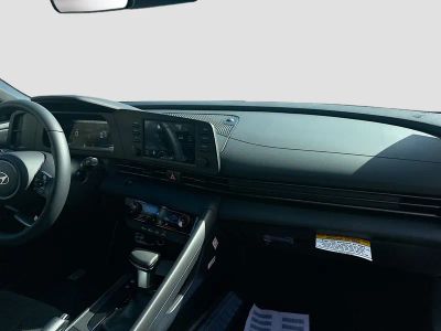 2026 Hyundai ELANTRA — photo 21 view