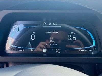 2026 Hyundai ELANTRA — photo 9 view