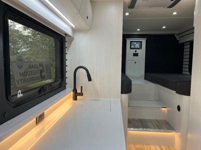 2026 Pleasure-Way Plateau - Photo 15