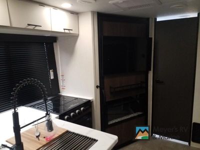 2026 Prime Time RV Tracer - Photo 9
