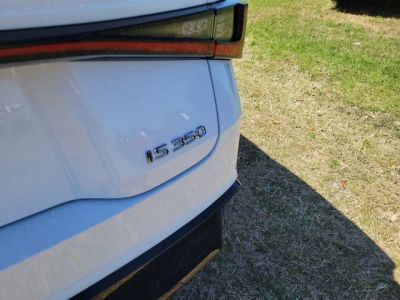 2025 Lexus IS — photo 7 view