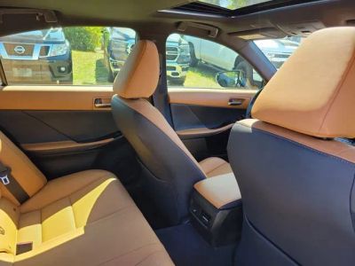 2025 Lexus IS — photo 29 view
