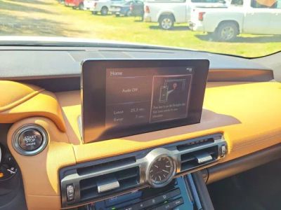 2025 Lexus IS — photo 18 view