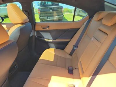 2025 Lexus IS — photo 27 view