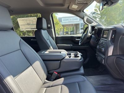 2025 Chevrolet Silverado 2500 HD — photo 23 view