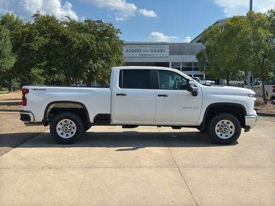 2025 Chevrolet Silverado 2500 HD — photo 8 view