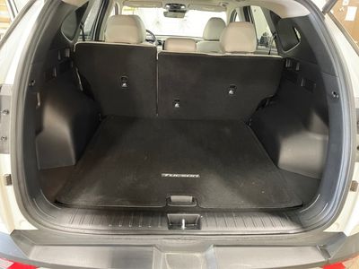 2023 Hyundai Tucson — photo 17 view