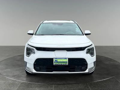 2023 Kia Niro EV — side profile view