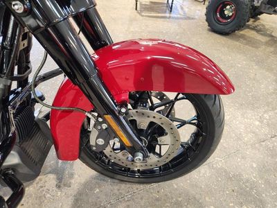 2021 Harley-Davidson FLHXS - Street Glide Special — photo 11 view