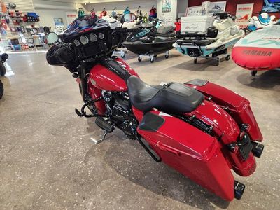 2021 Harley-Davidson FLHXS - Street Glide Special — engine compartment view