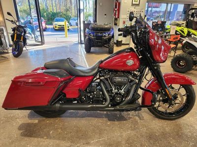 2021 Harley-Davidson FLHXS - Street Glide Special — front three-quarter view