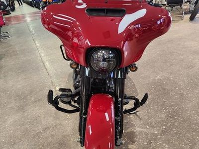 2021 Harley-Davidson FLHXS - Street Glide Special — rear three-quarter view