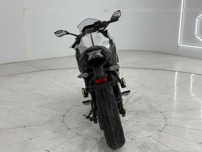 2026 Kawasaki Ninja 650 - Photo 6