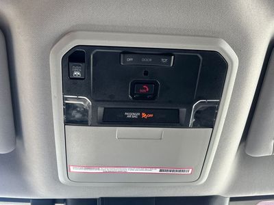 2023 Toyota Tundra - Photo 15