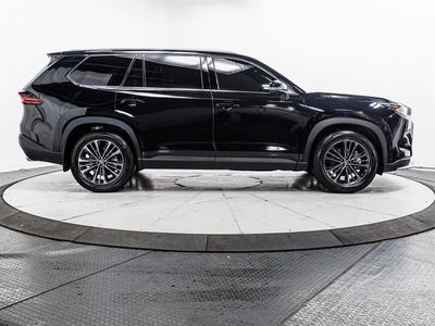 2025 Toyota Grand Highlander Hybrid - Photo 14