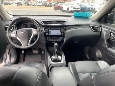 2016 Nissan Rogue - Photo 17