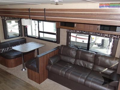 2017 Dutchmen RV Coleman Light - Photo 15
