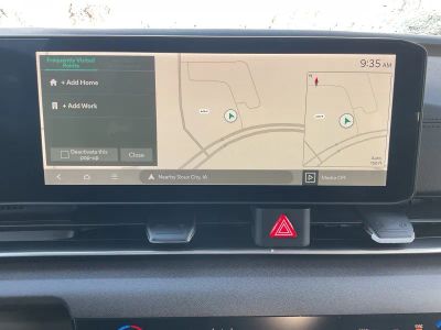 2026 Kia Carnival Hybrid — photo 9 view