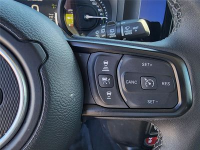 2026 Pre-Owned 2025 Jeep Wrangler 4xe - Photo 13