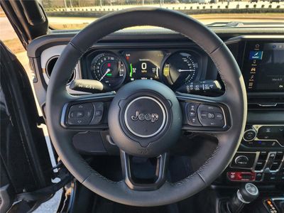 2026 Pre-Owned 2025 Jeep Wrangler 4xe - Photo 12