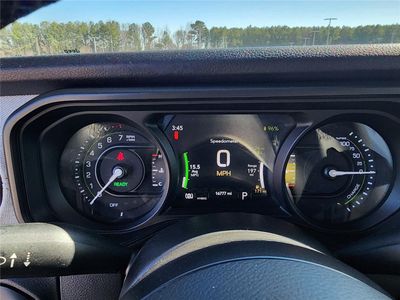 2026 Pre-Owned 2025 Jeep Wrangler 4xe - Photo 21