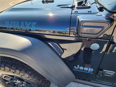 2026 Pre-Owned 2025 Jeep Wrangler 4xe - Photo 6