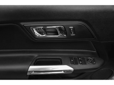 2015 Ford Mustang - Photo 22