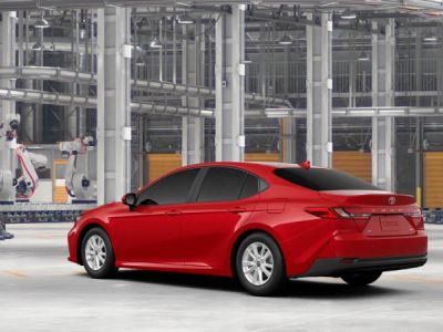 2026 Toyota Camry - Photo 6