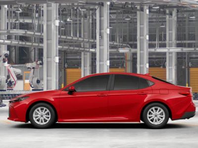 2026 Toyota Camry - Photo 4