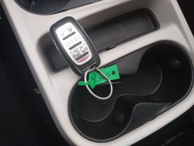 2023 Chrysler Voyager - Photo 15