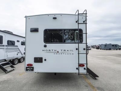 2027 Jayco NORTH TRAIL — photo 24 view