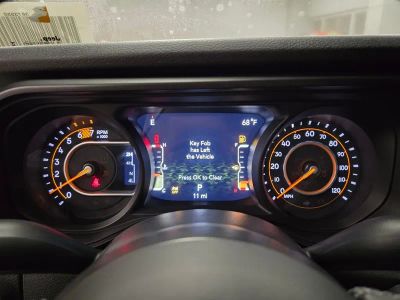 2026 Jeep Wrangler — photo 19 view
